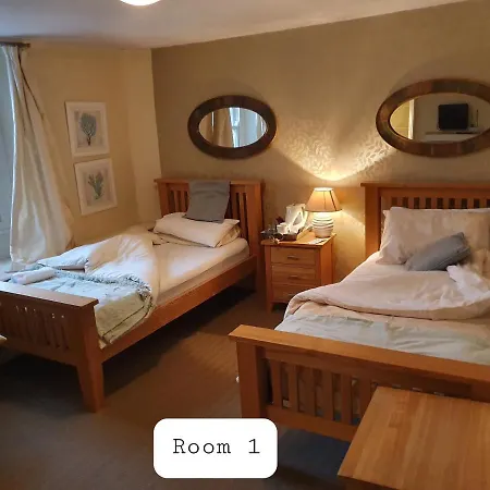 Halfway House 3*