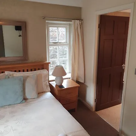 Halfway House 3* Kingsand